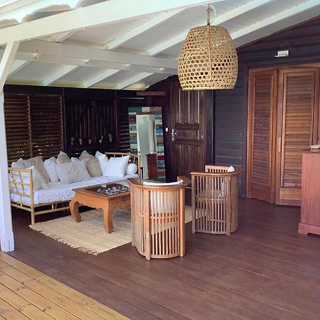 Villa Pelican Lodge Десе Екстер'єр фото