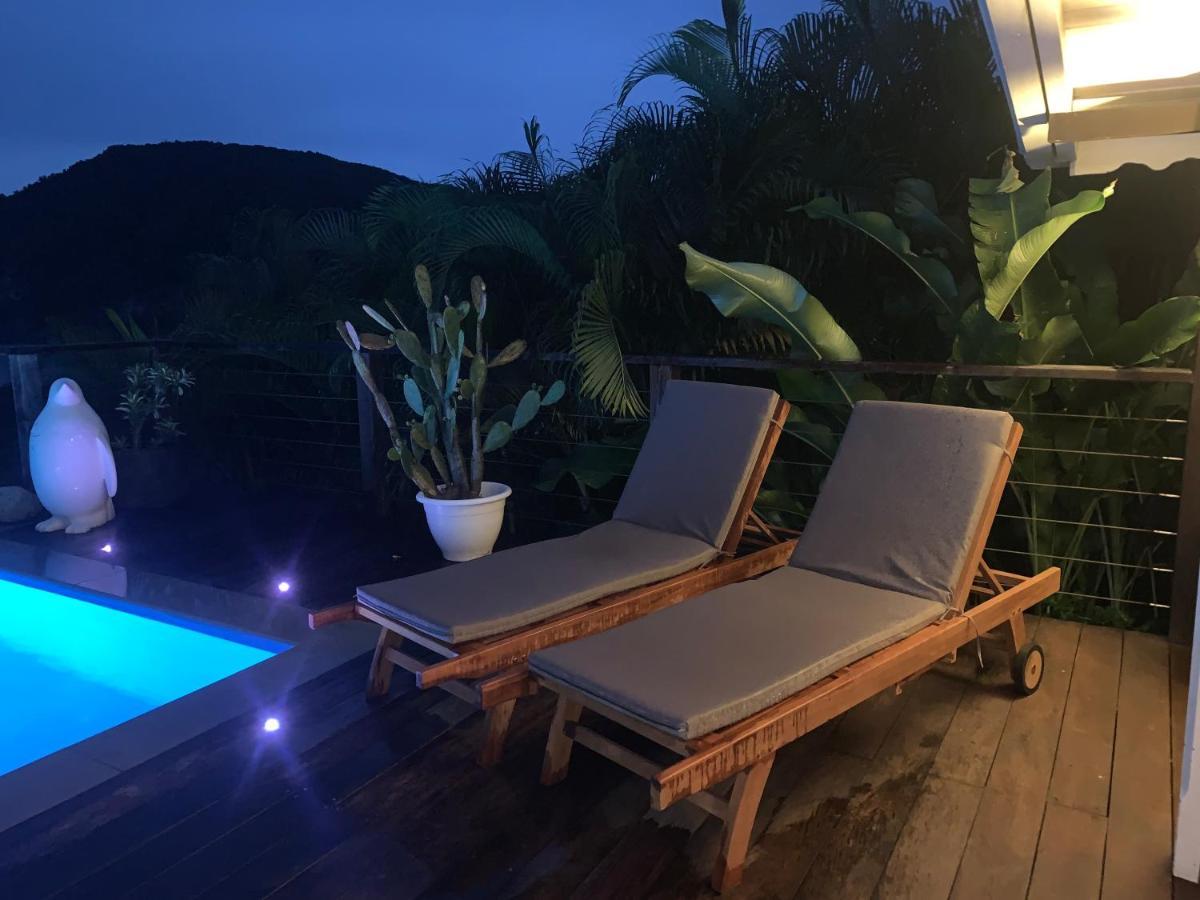 Villa Pelican Lodge Десе Екстер'єр фото